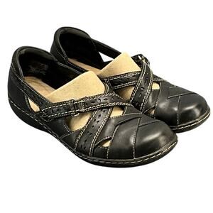 Clarks Collection Ashland Spin Black Leather Comfort Walking Loafer Women 7